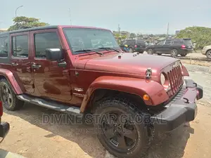 Jeep Wrangler 2010 Red