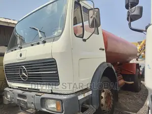Water Tanker Truck