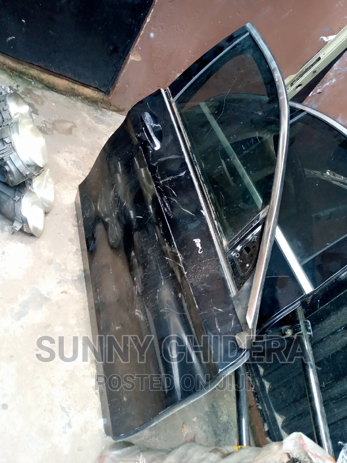 C300 2015/28 Front Door Each Side