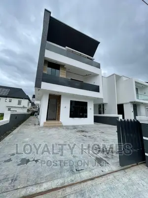Furnished 5bdrm Duplex in Lekki for sale