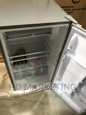 Gc-131 Lg Refrigerator Silver