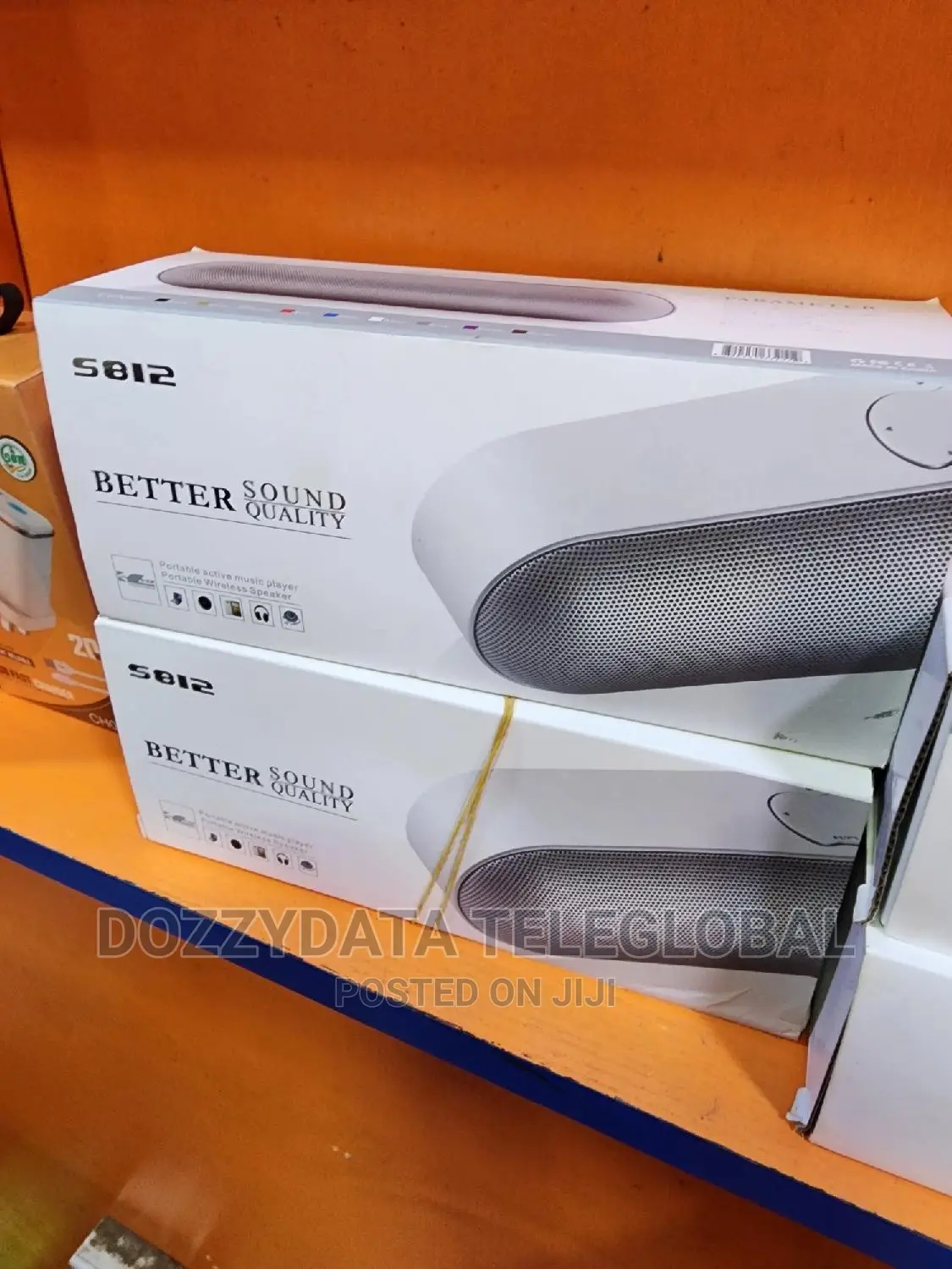 S812 Bluetooth Speaker Multi-Function Portable Wireless Bass
