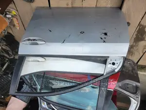 Corolla 2015 Front Door