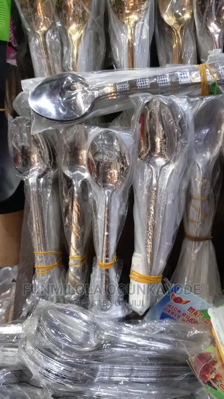 Quality Mix With Gold Spoons 1dozen