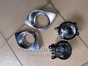 Fog Light and Cover Toyota Venza