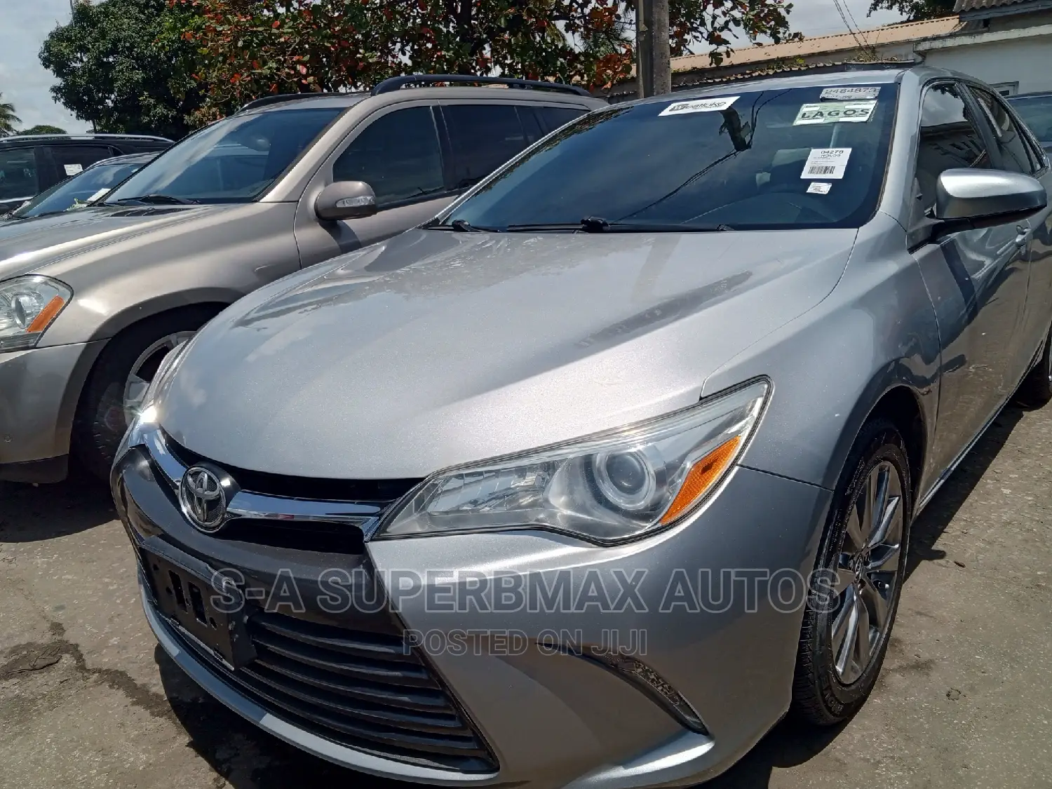Toyota Camry 2015 Silver