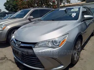 Toyota Camry 2015 Silver