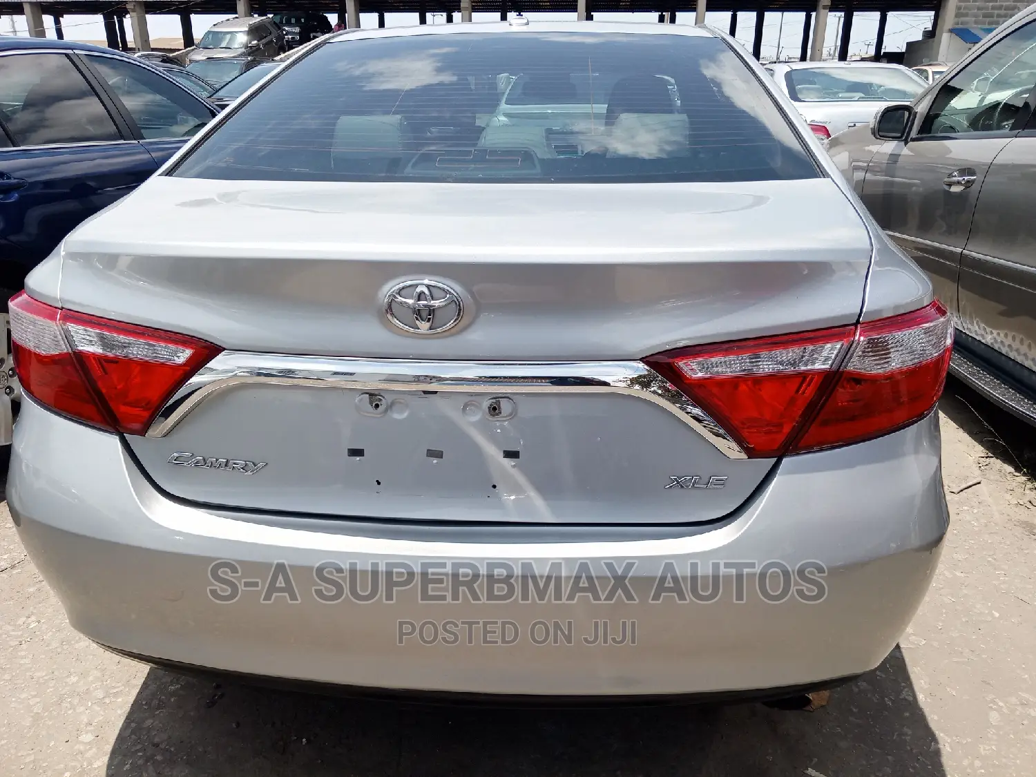 Toyota Camry 2015 Silver