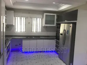Bespoke Kitchen Cabinets