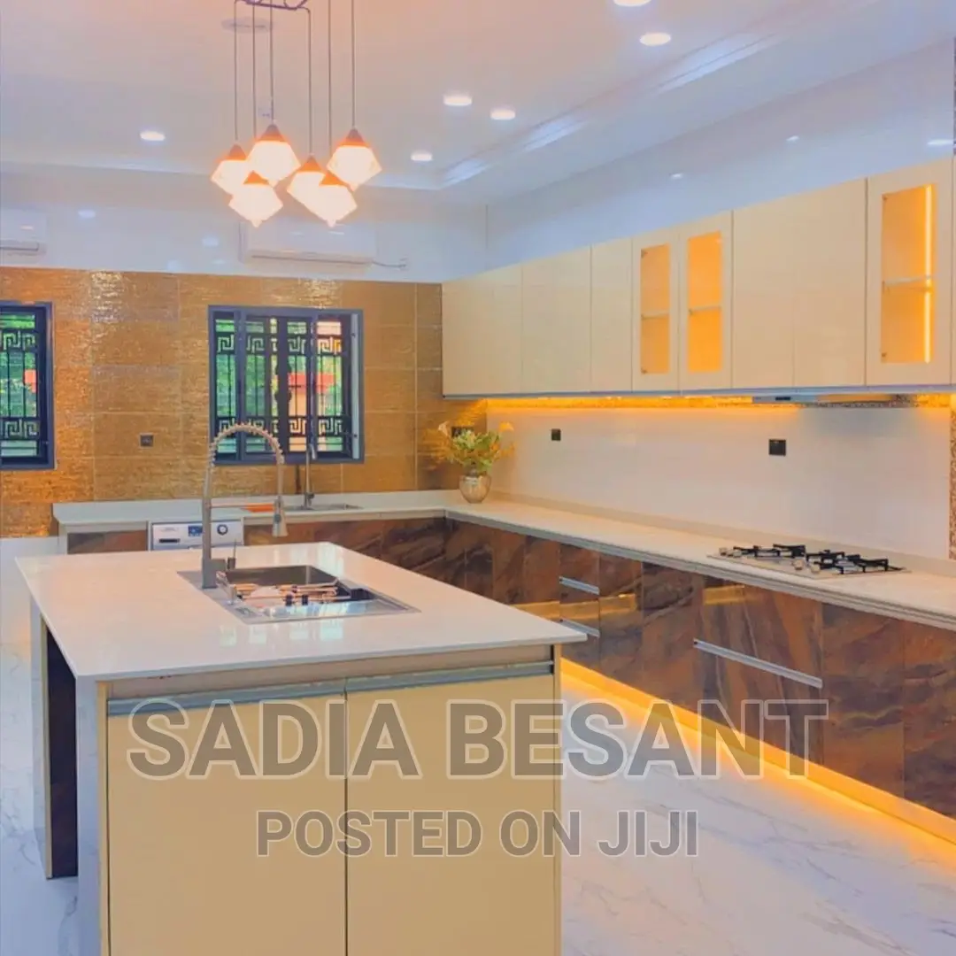 Bespoke Kitchen Cabinets