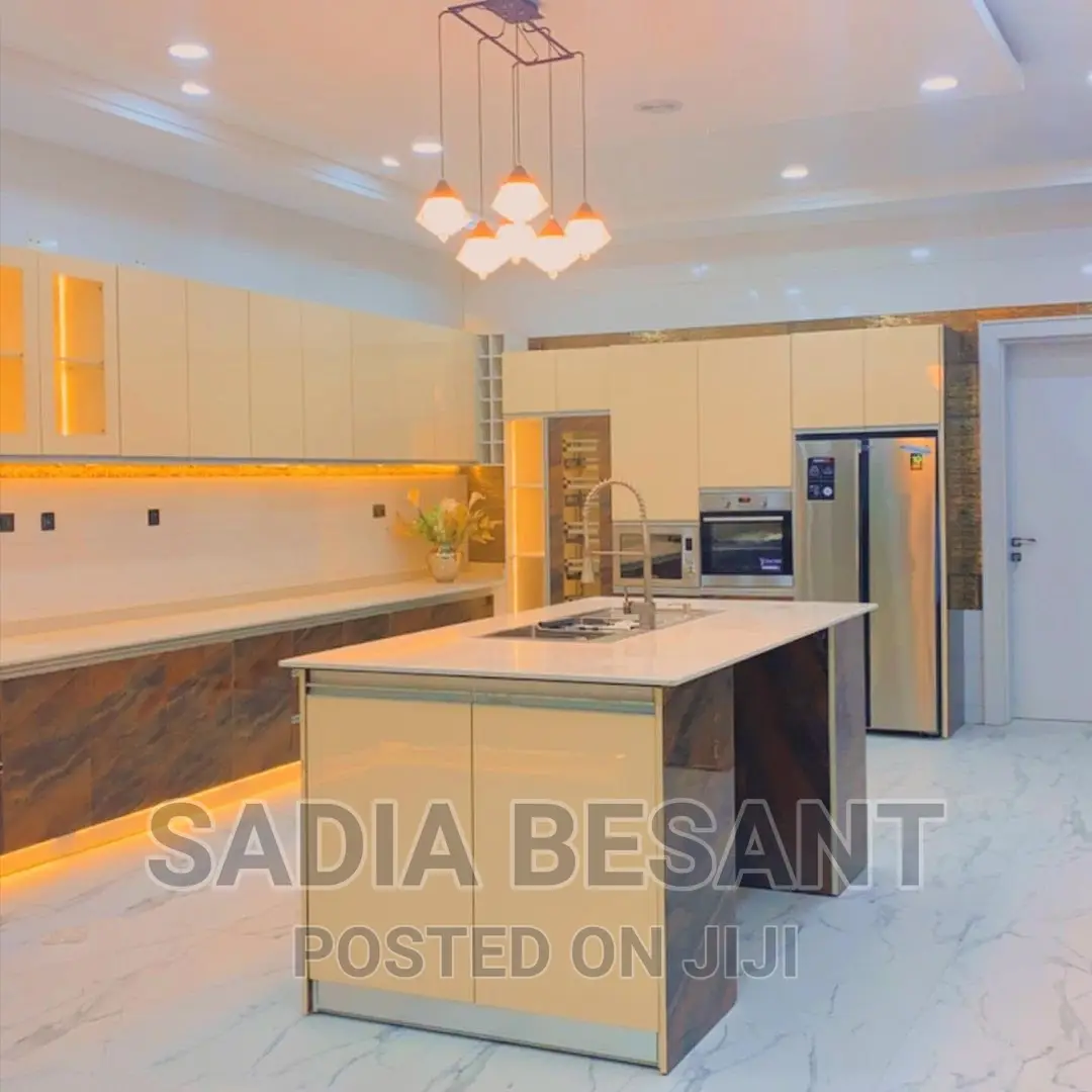 Bespoke Kitchen Cabinets