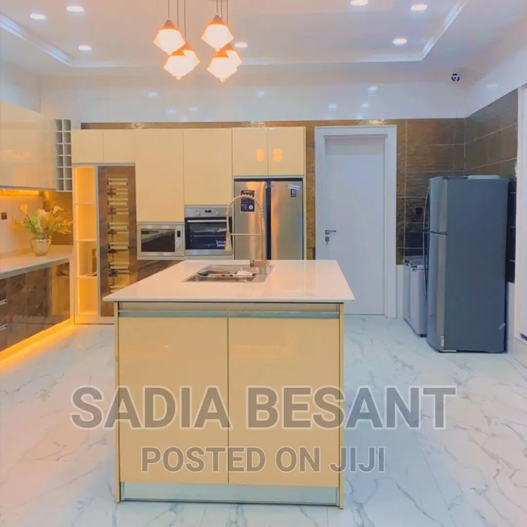 Bespoke Kitchen Cabinets
