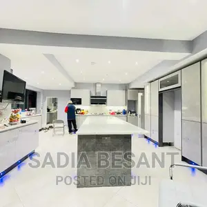 Kitchen Cabinets Bespoke