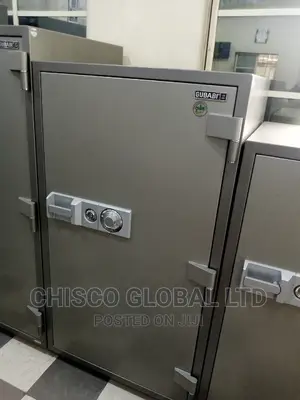 Photo - Analog Safe (Gubabi 109)