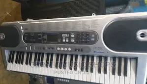 UK Used Casio Lk-70s Keyboard
