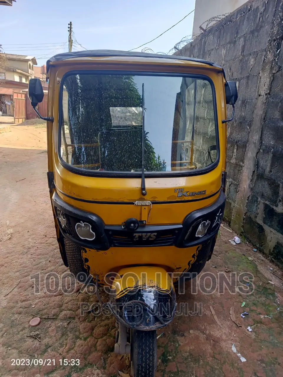 TVS 2017 Yellow