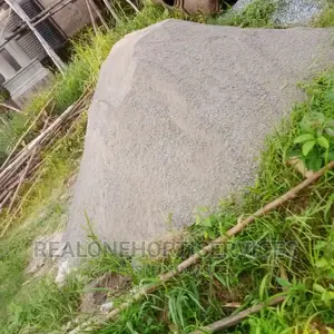 10 Tons Stone Dust Supplier (Non Compromise)