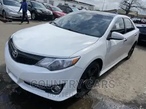 Toyota Camry 2012 White