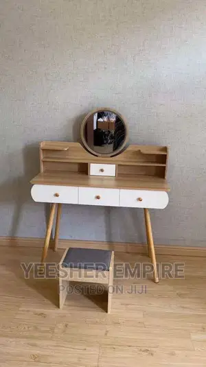 4 In 1 Dresser Set
