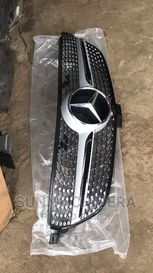 GLE Front Bumper Grill Letest Model