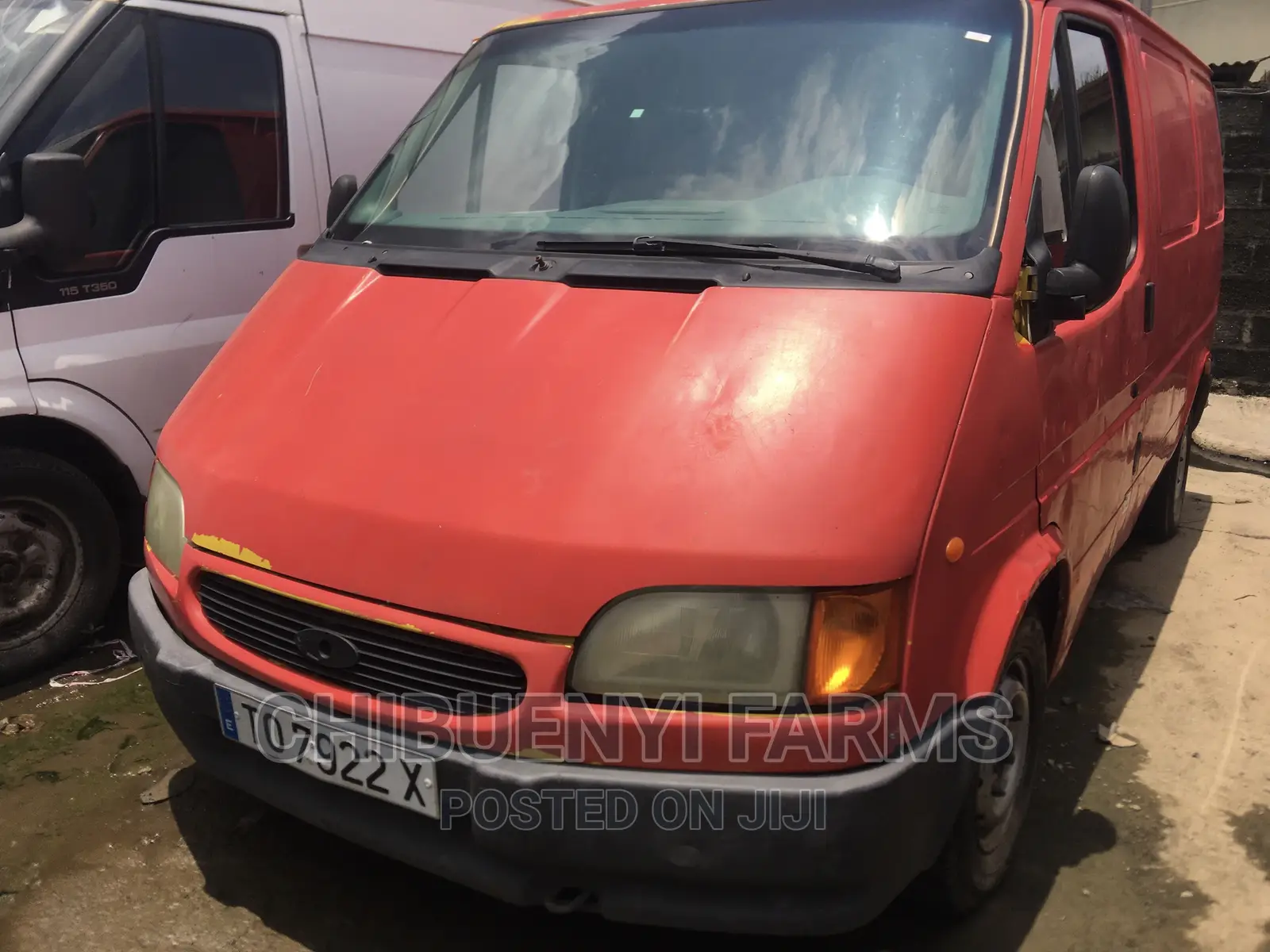 Ford Transit 2002 Pink