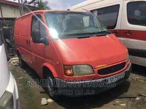 Ford Transit 2002 Pink