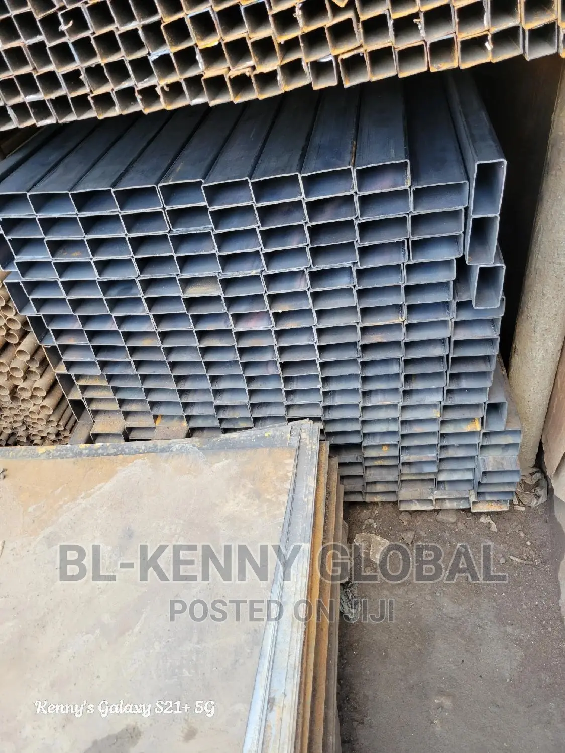 3x11⁄2x2mm Rectangular (80x40)
