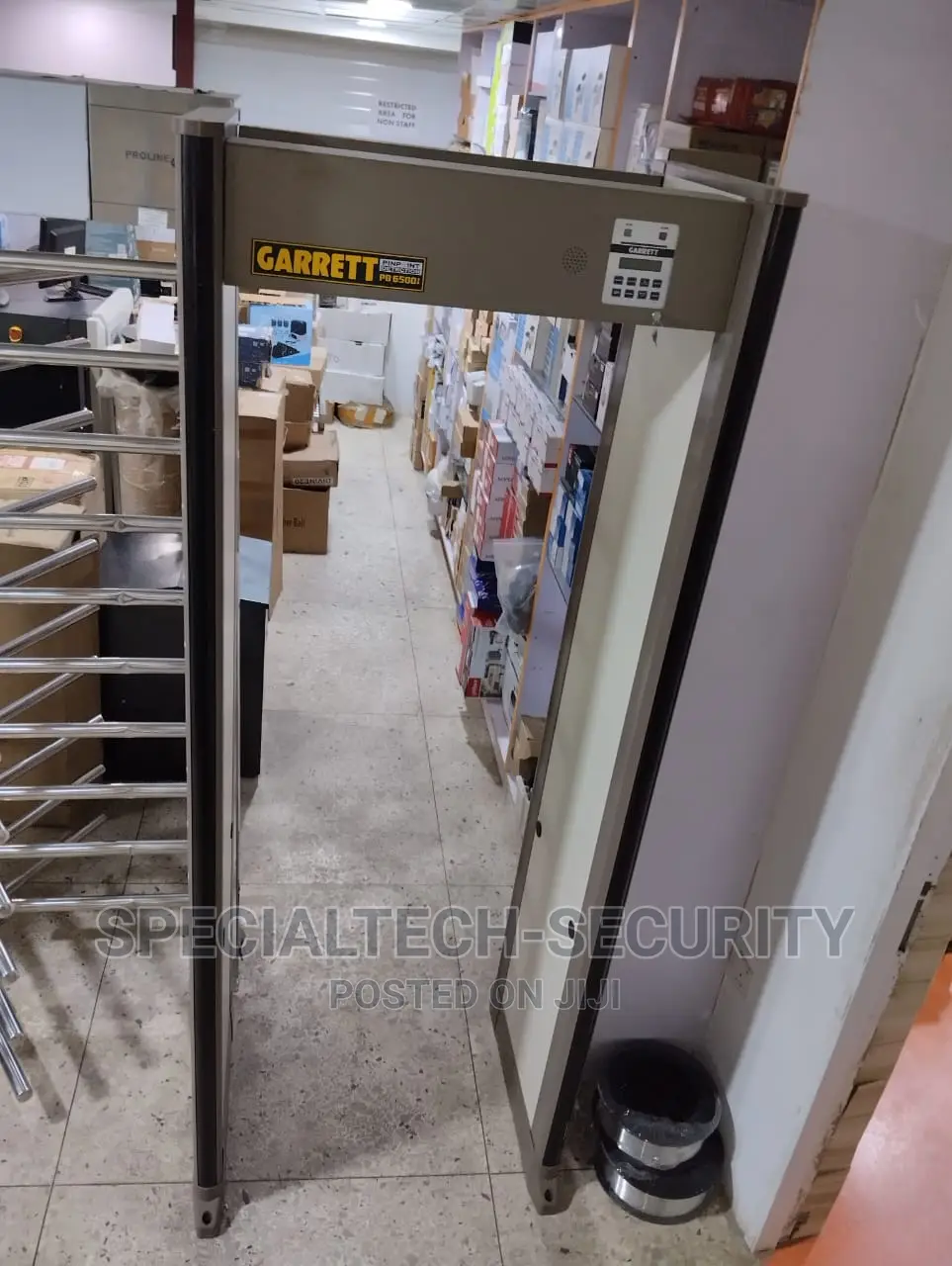 Walk Through Metal Detector