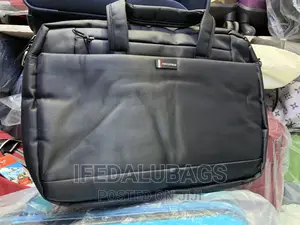 High Quality Fully Padded Star Express Laptop/Conference Bag