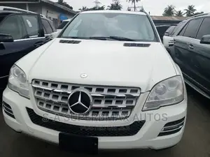 Mercedes-Benz M Class ML350 AWD 4MATIC 2009 White