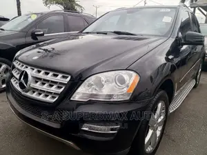 Mercedes-Benz M Class ML 550 4Matic 2011 Black