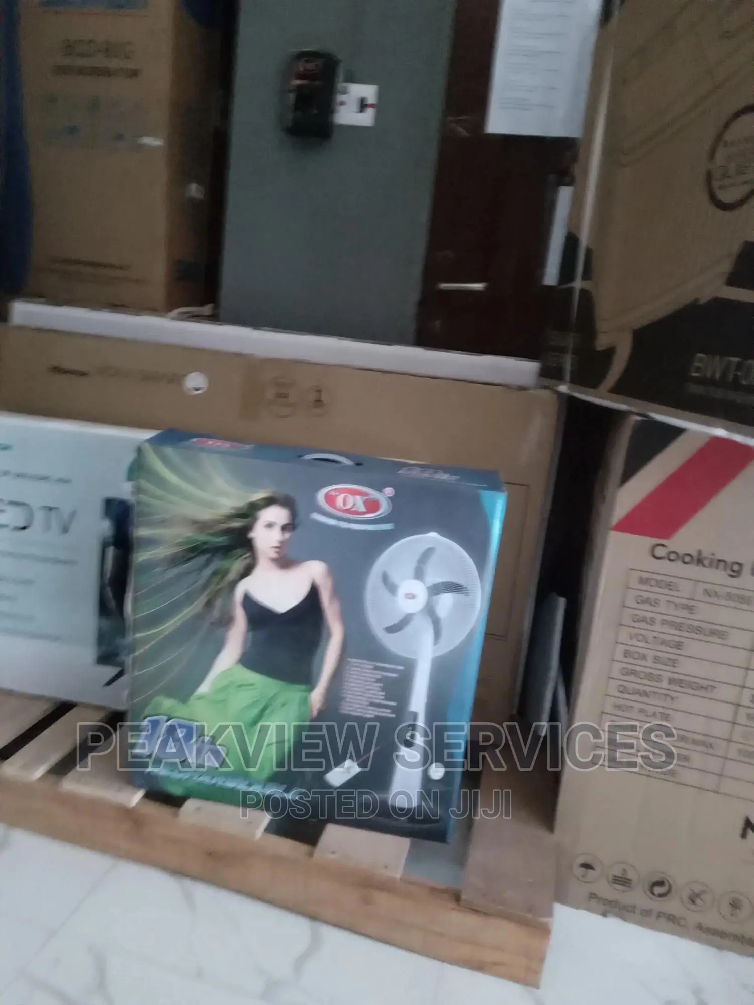 Good Recharable 18' Ox PLUS Standing Fan