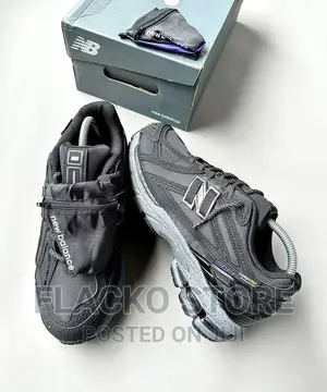 Original New Balance 1906r X Cordura Black Sneakers