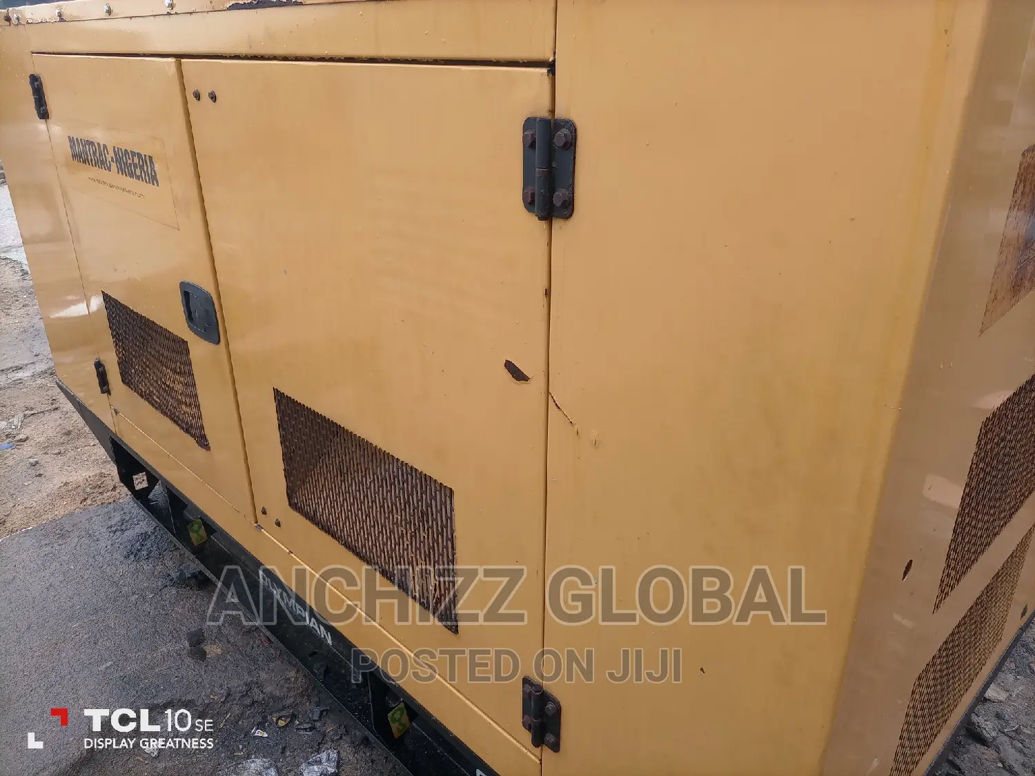 110kva Soundproof CAT Mantrac Perkins Generator