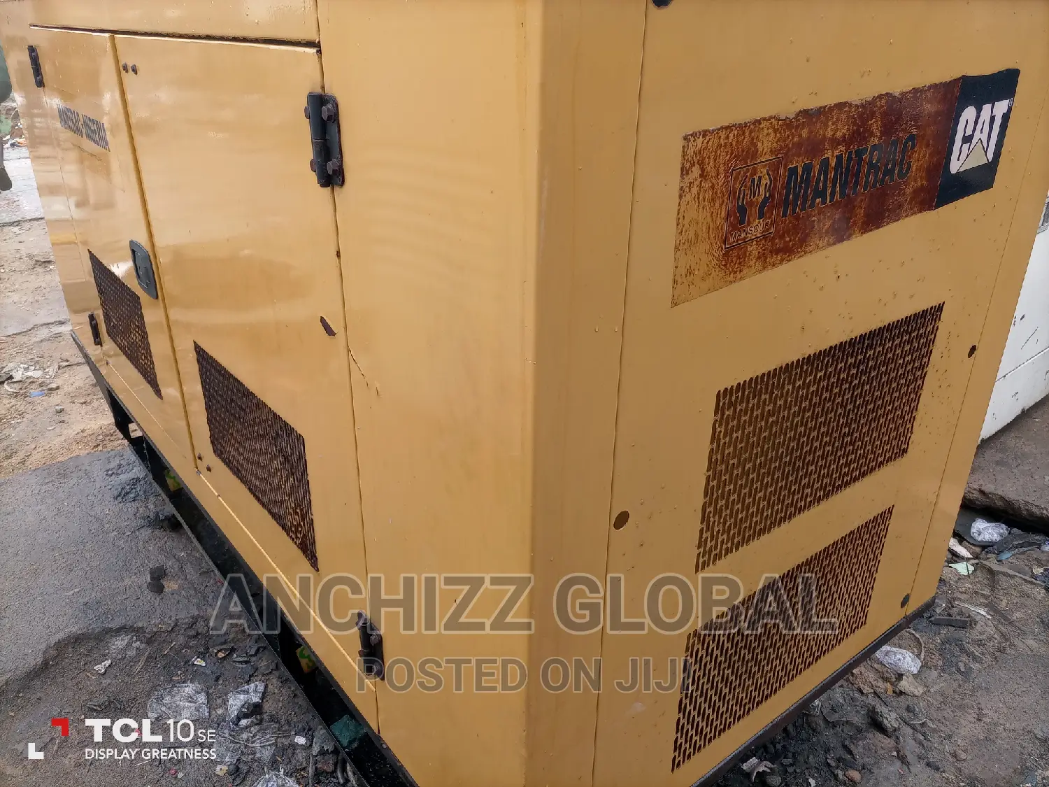 110kva Soundproof CAT Mantrac Perkins Generator