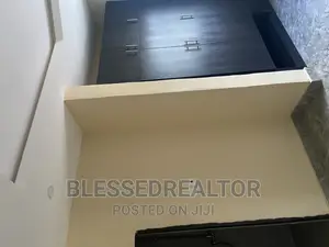 3bdrm Block of Flats in Akachi, Owerri for rent