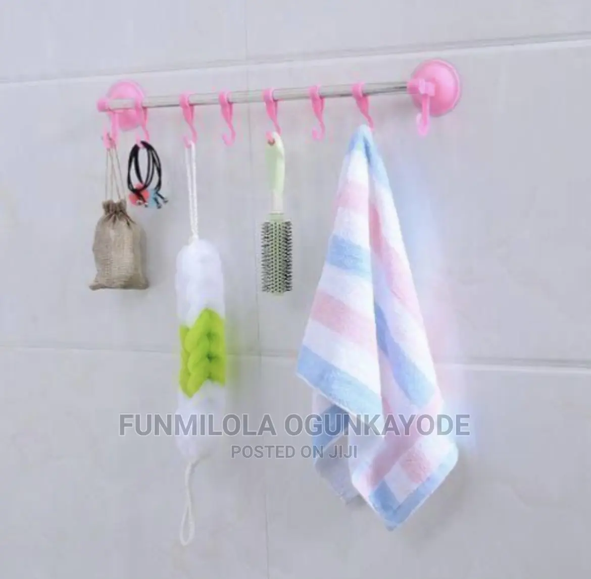 Barthroom Hanger -