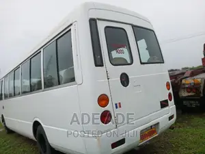 New Mitsubishi Fuso Rosa 2004 White