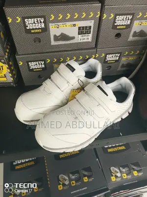 Safety Jogger Boot PACCO S1p