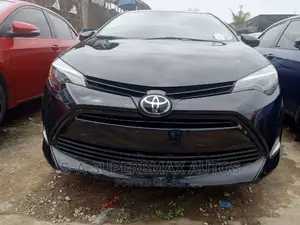 Toyota Corolla LE (1.8L 4cyl 2A) 2019 Black