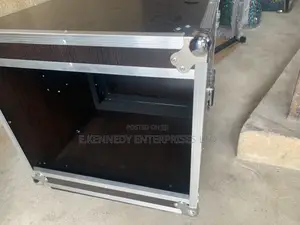Professional 4 Units Amplifier Rack Case