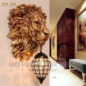 Lion Head Wall Bracket MCI Premium Light
