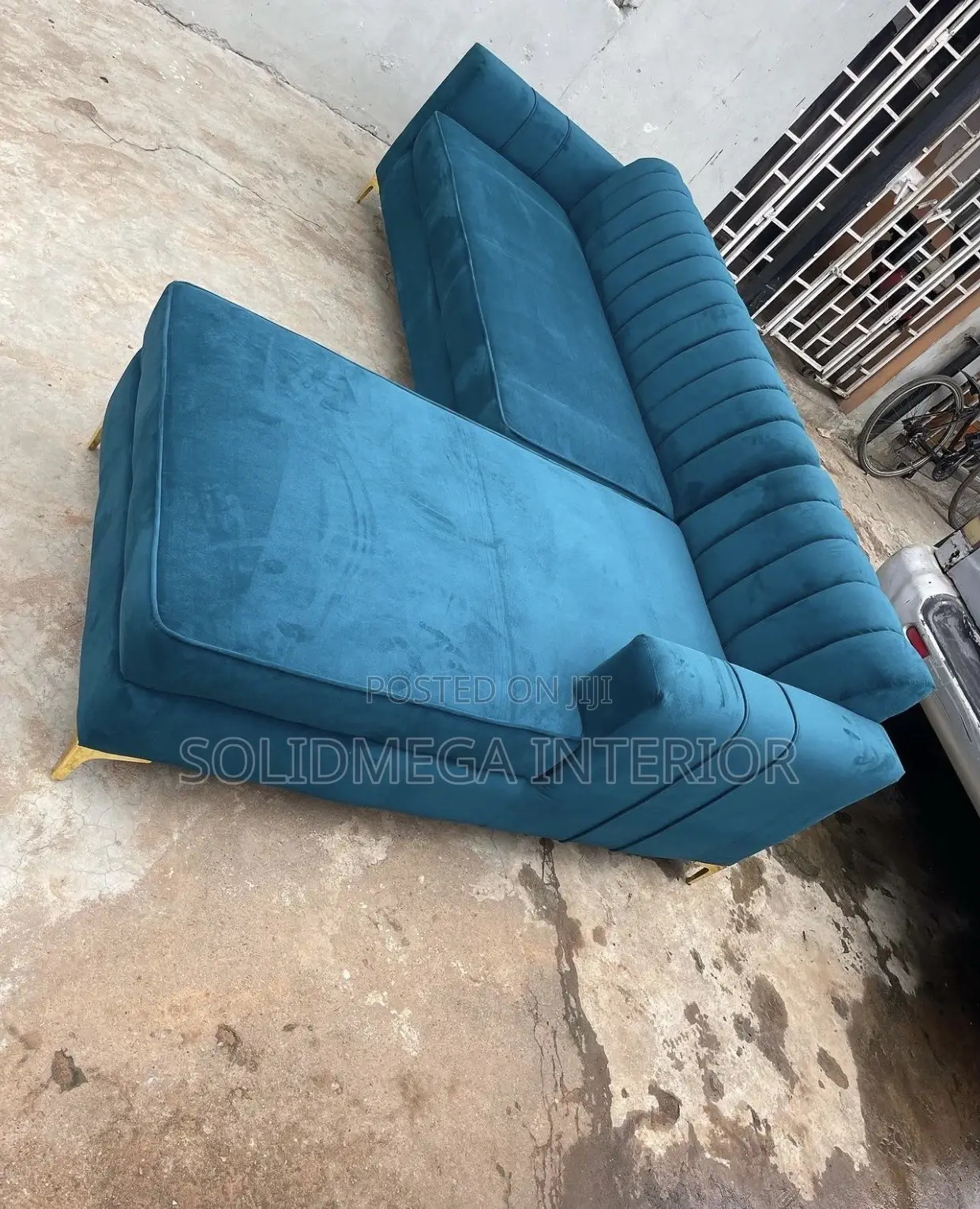 Solid Interior 6 Seater Sofa
