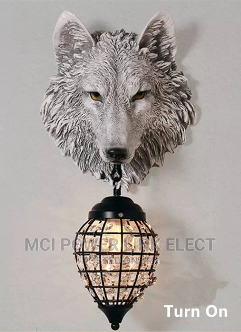 Wolf Head Wall Bracket MCI Premium Light