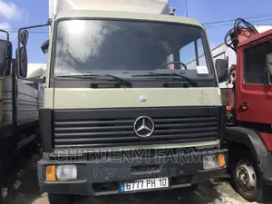 Mecedeces 1324 Container Body (15-Tons)