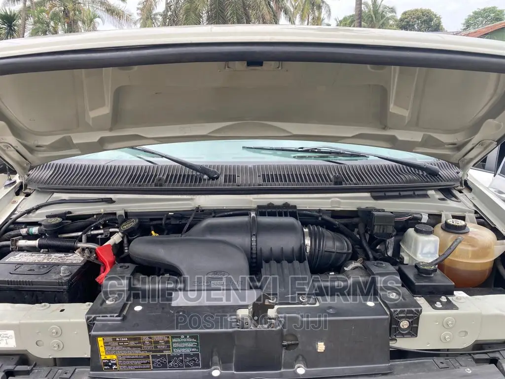 Ford E350 2007 Grey