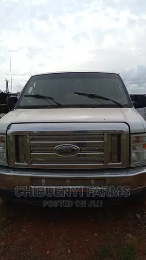 Ford E350 2010 White
