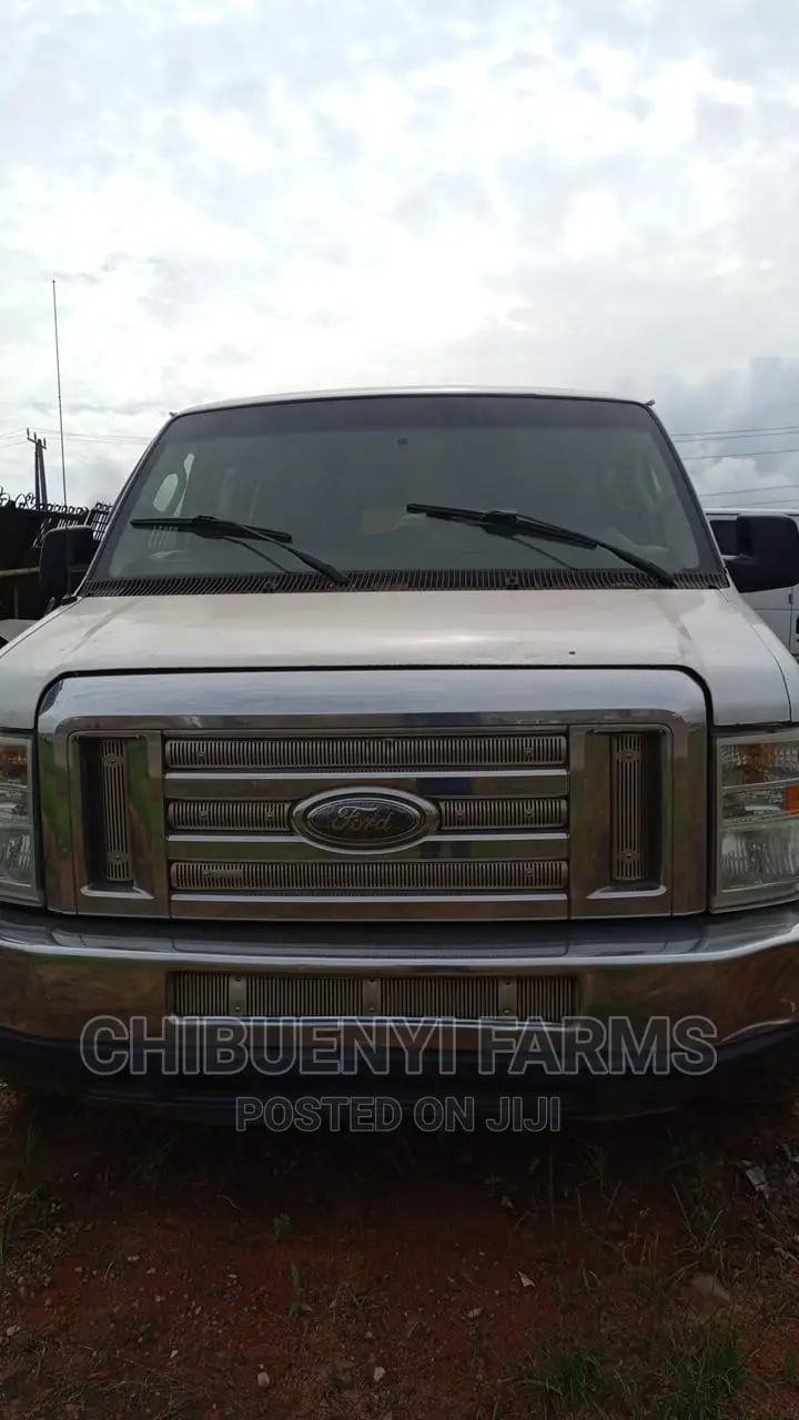 Ford E350 2010 White