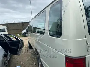 Ford E350 2010 White