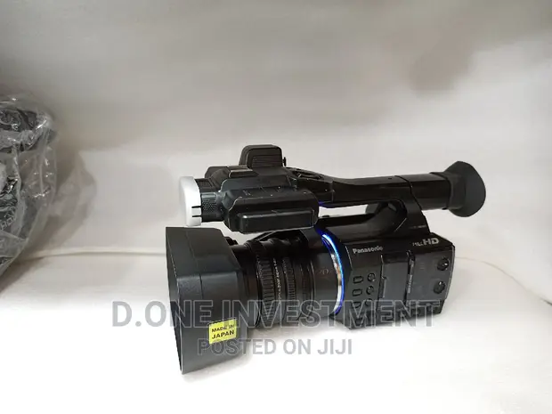 Hc Pv100 Panasonic Nx100 Video Camera Panasonic PV100 Professional